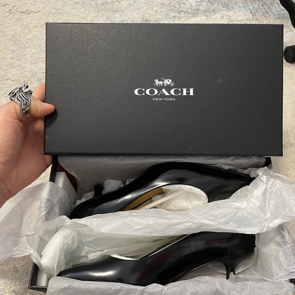 NIB Women's Size 6 Coach G1993 Unipump Jet Mirror Leather 1.5" Heels In Black - Picture 11 of 12
